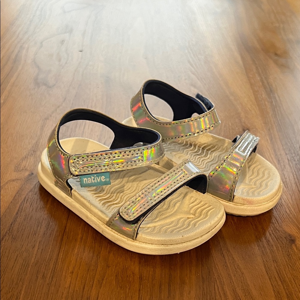 Native Charlie Sandal, size 4, holographic silver